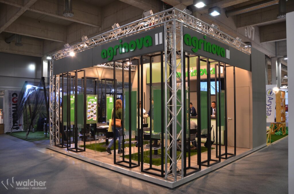 Stand Agrinova a Interpoma 2018, Fiera Bolzano, realizzato da Walcher Messebau