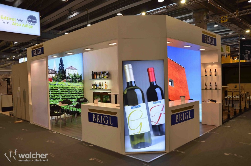 Messestand Brigl auf der Vinitaly 2016 in Verona, realisiert von Walcher Messebau