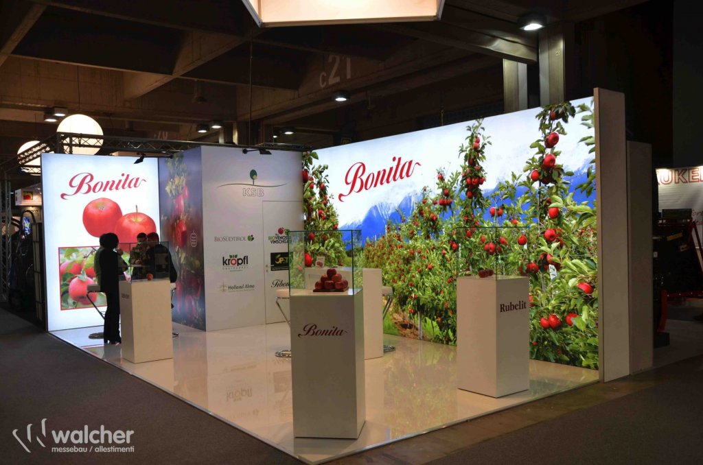 Stand KSB a Agrialp 2019, Fiera Bolzano, realizzato da Walcher Messebau